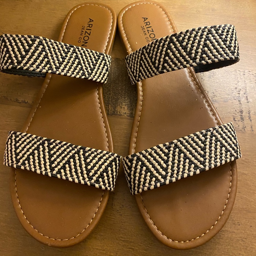 Arizona Jean Company Sandals | Women’s Size 7.5